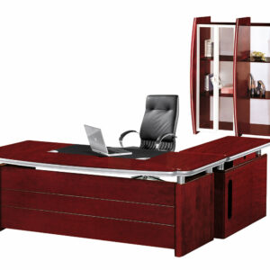 Executive desk with credenza and pedestal